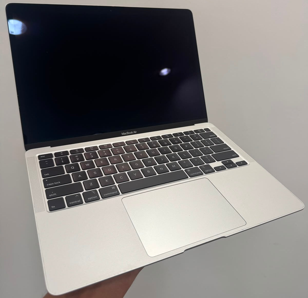 MacBook Air 13-inch (2020) – $2,900 TTD