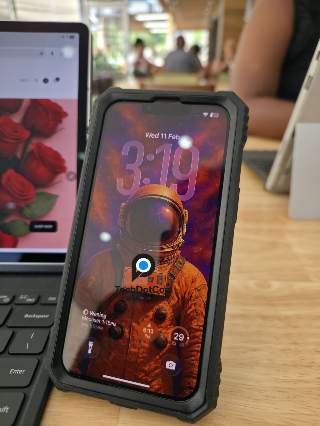 iPhone 13 ($1900 TTD)